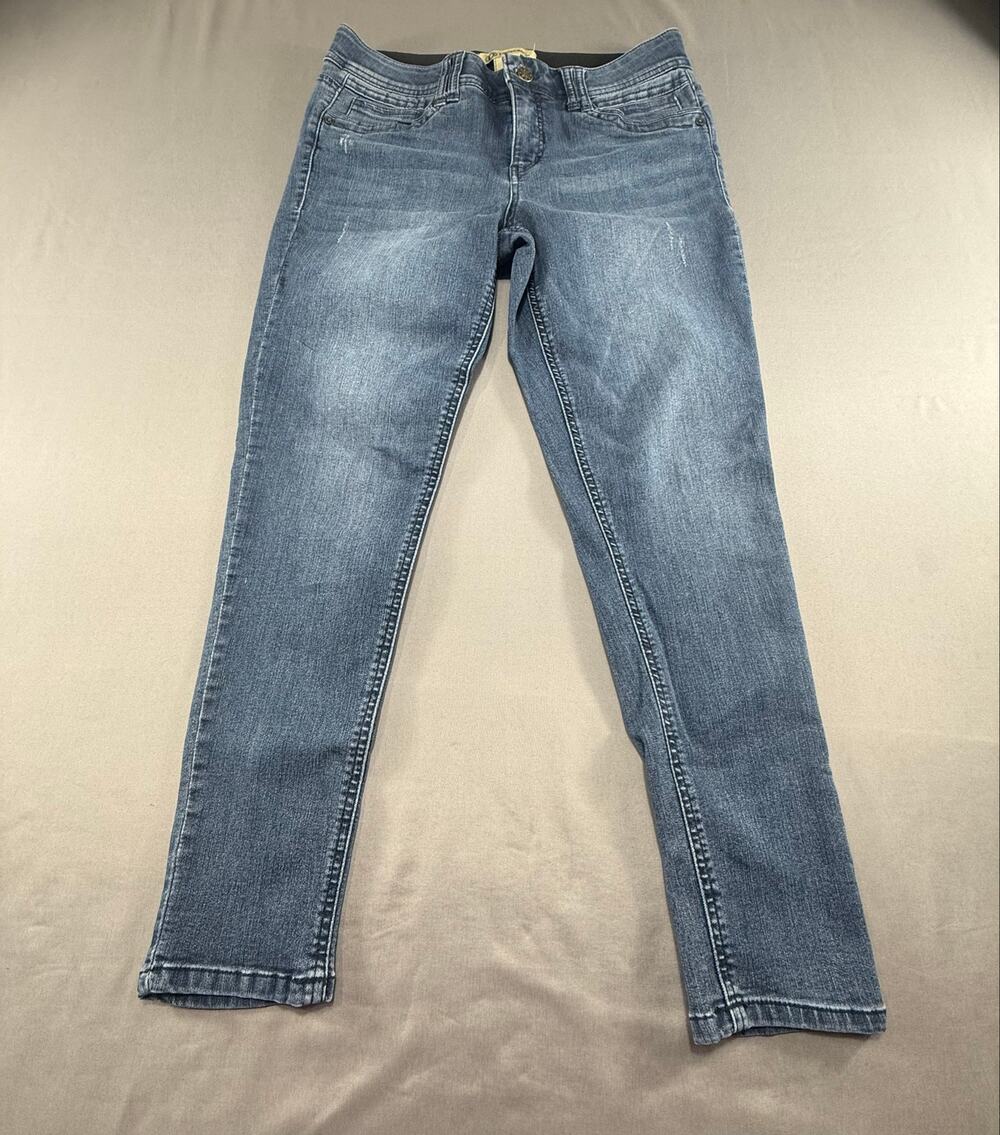 Democracy Women’s Size 8 Blue Straight Leg Stretch Jeans Medium Wash Denim